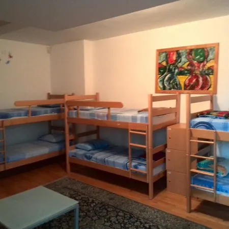 Good Morning Hostel *