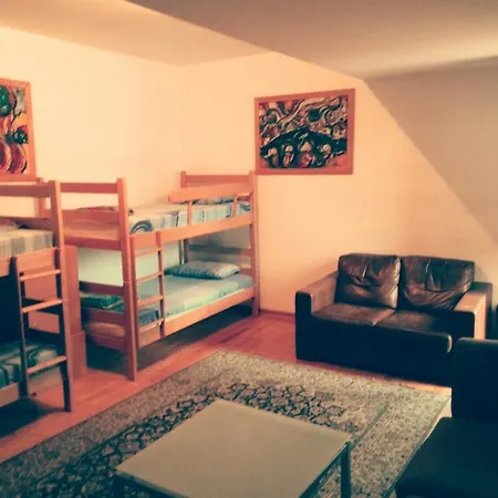 Hostel Good Morning *